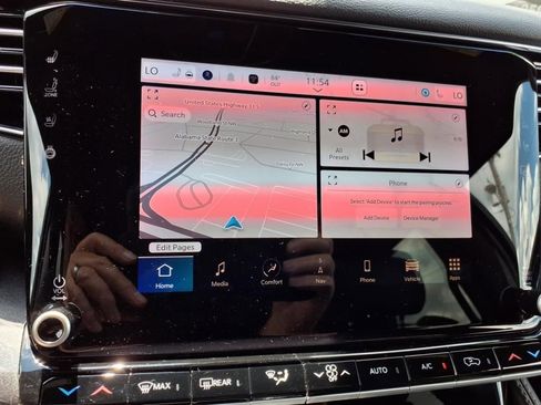 Used 2022 Jeep Wagoneer Series I w/ Rear Seat Video Group 1 image 26