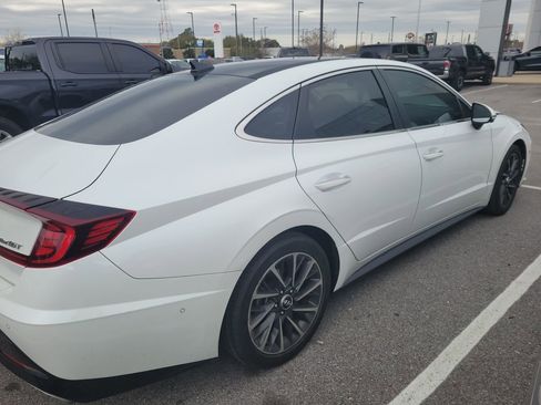 Used 2020 Hyundai Sonata Limited image 3