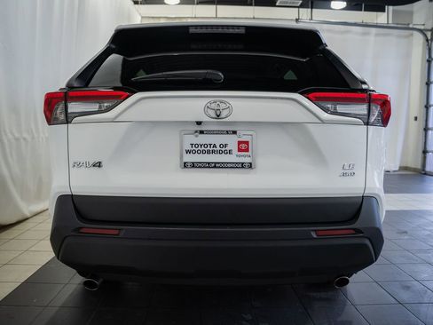 Used 2024 Toyota RAV4 LE image 5