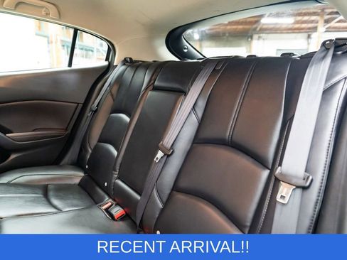 Used 2017 MAZDA MAZDA3 Touring image 24