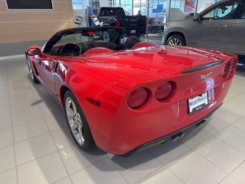 Used 2005 Chevrolet Corvette Convertible w/ Preferred Equipment Group image 5