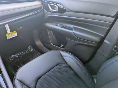 New 2026 Jeep Compass Latitude AWD/4WD image 15