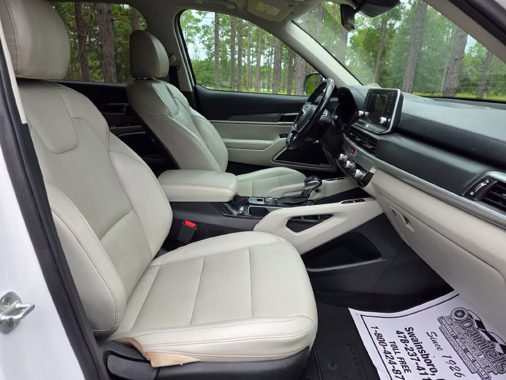Used 2020 Kia Telluride S FWD image 25
