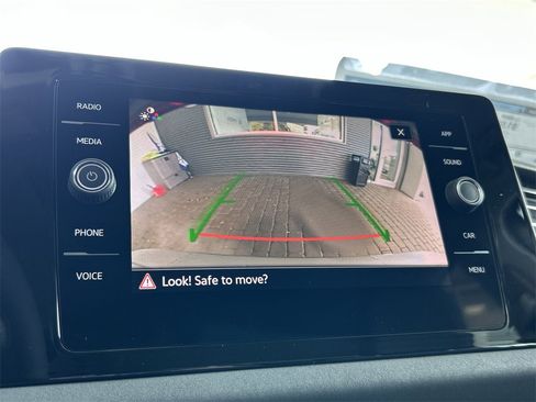 New 2026 Volkswagen Jetta SE image 22