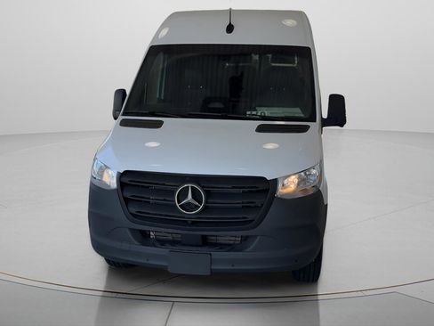 New 2026 Mercedes-Benz Sprinter 2500 image 3