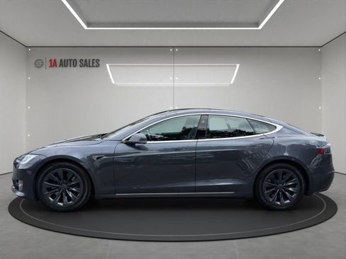 Used 2018 Tesla Model S 100D image 2