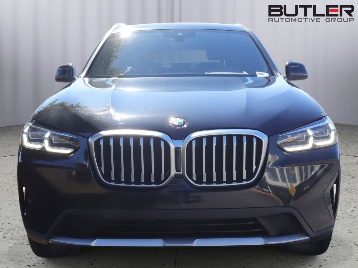 Used 2024 BMW X3 xDrive30i w/ Convenience Package AWD/4WD image 2