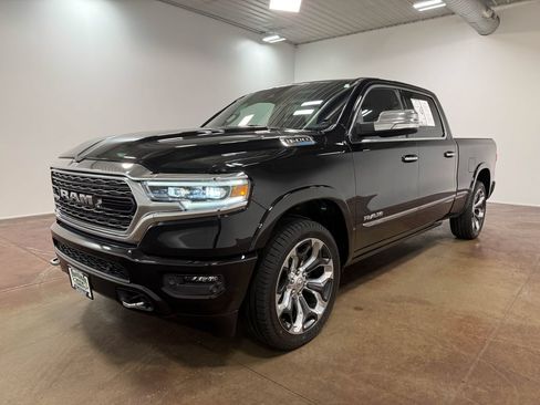 Used 2022 RAM 1500 Limited w/ Body-Colour Bumper Group AWD/4WD image 40