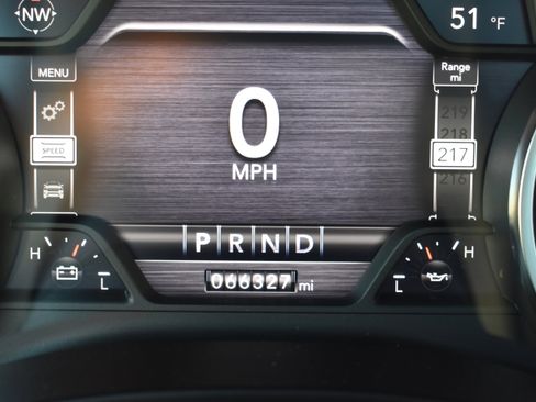 Used 2020 RAM 1500 Big Horn w/ Built-to-serve Edition image 38