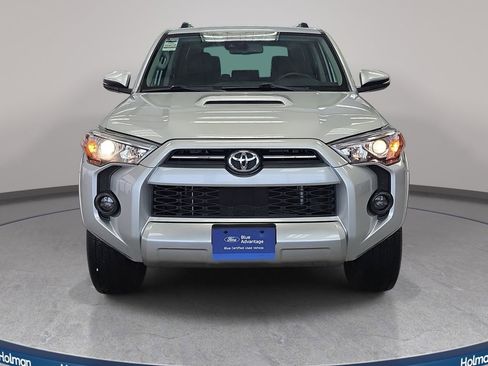 Used 2020 Toyota 4Runner TRD Off-Road Premium w/ Moonroof Package AWD/4WD image 2