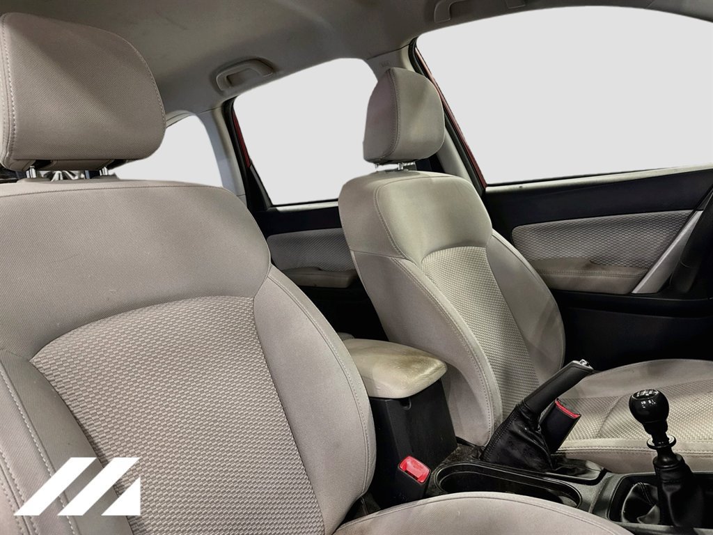 Used 2018 Subaru Forester 2.5i AWD/4WD image 27