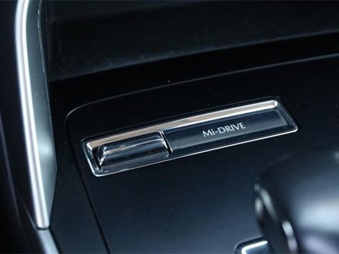 Used 2024 MAZDA CX-90 3.3 Turbo w/ Select Package image 20