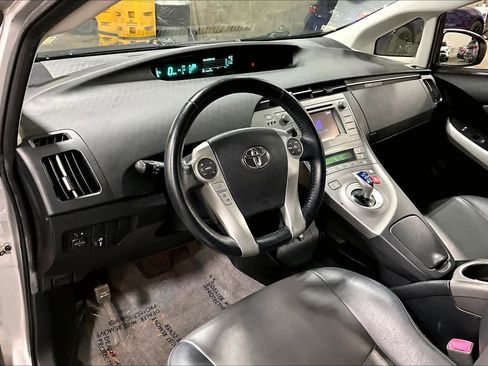 Used 2012 Toyota Prius Four image 17