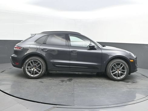 New 2026 Porsche Macan AWD/4WD image 8