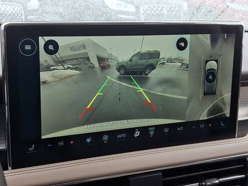 Used 2024 Lincoln Corsair AWD w/ Equipment Group 101A image 17