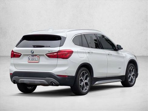 Used 2018 BMW X1 xDrive28i image 5