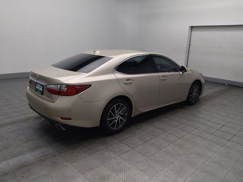 Used 2016 Lexus ES 350 w/ Luxury Package w/Wood Trim FWD image 10