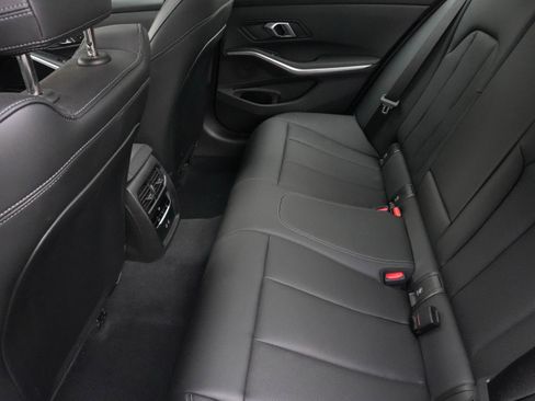 Used 2025 BMW 330i xDrive Sedan image 36