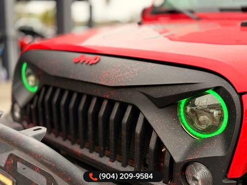 Used 2018 Jeep Wrangler Unlimited Sport image 14