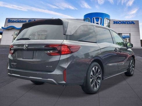 New 2026 Honda Odyssey Elite image 4