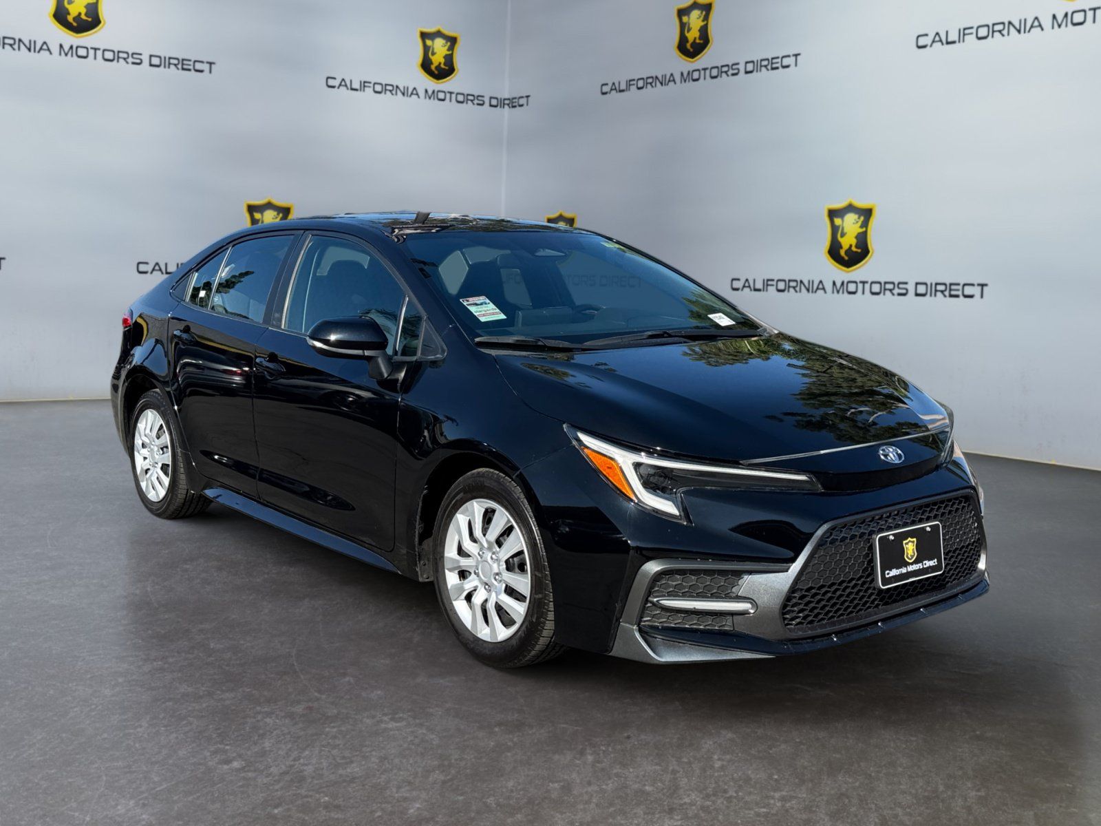 Used 2024 Toyota Corolla SE FWD image 7