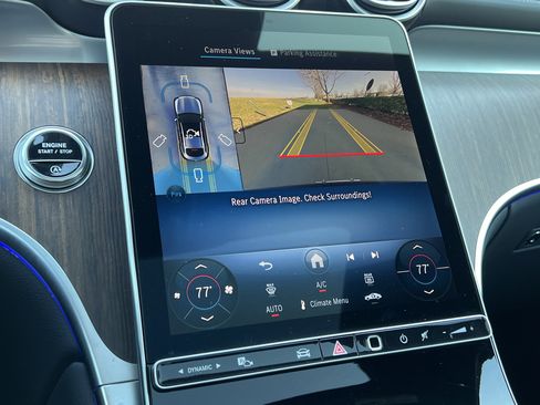 Certified 2025 Mercedes-Benz GLC 300 4MATIC image 24