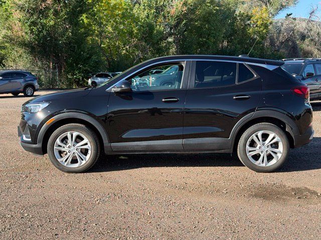 Used 2022 Buick Encore GX Preferred w/ Cold Weather Comfort Package AWD/4WD image 2