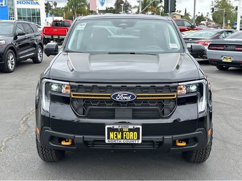 New 2026 Ford Maverick Tremor image 2