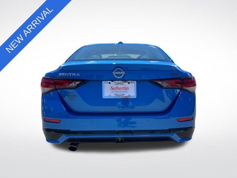 Used 2025 Nissan Sentra SR w/ SR Premium Package FWD image 4