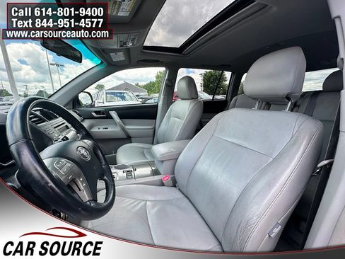 Used 2008 Toyota Highlander Sport AWD/4WD image 10