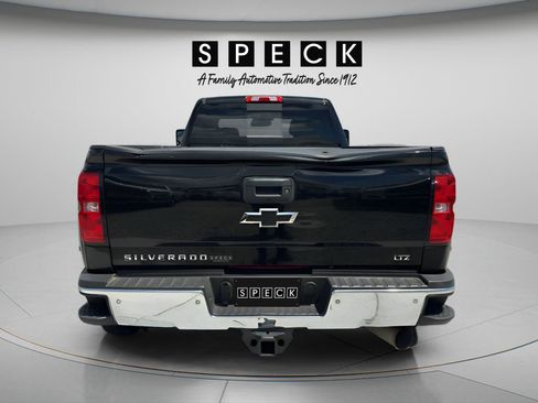 Used 2018 Chevrolet Silverado 3500 LTZ w/ Duramax Plus Package AWD/4WD image 4