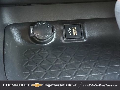 Used 2023 Toyota RAV4 XLE image 20