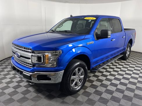Used 2019 Ford F150 XLT w/ Equipment Group 302A Luxury image 11
