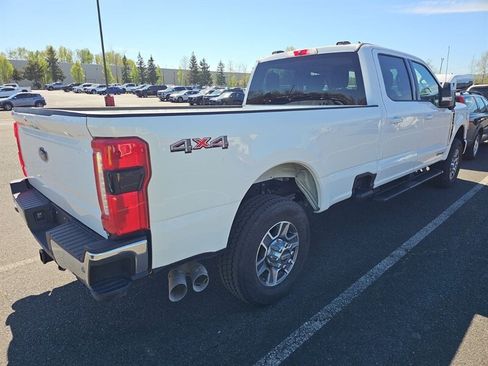 Used 2025 Ford F350 Lariat w/ Camper Package image 7