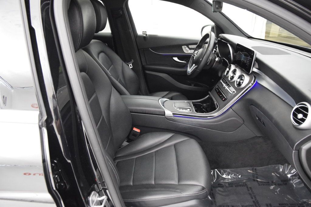 Used 2021 Mercedes-Benz GLC 300 4MATIC Coupe image 16