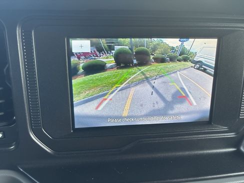 Used 2022 Ford Bronco Big Bend image 16