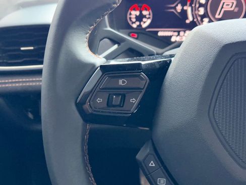 Used 2024 Lamborghini Huracan Sterrato image 12