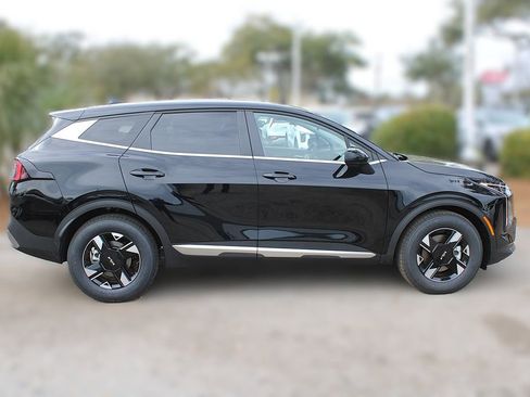 New 2026 Kia Sportage LX w/ LX Convenience Package image 5