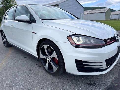 Used 2017 Volkswagen GTI Autobahn FWD image 1