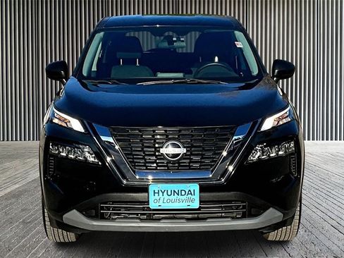 Used 2023 Nissan Rogue S image 3