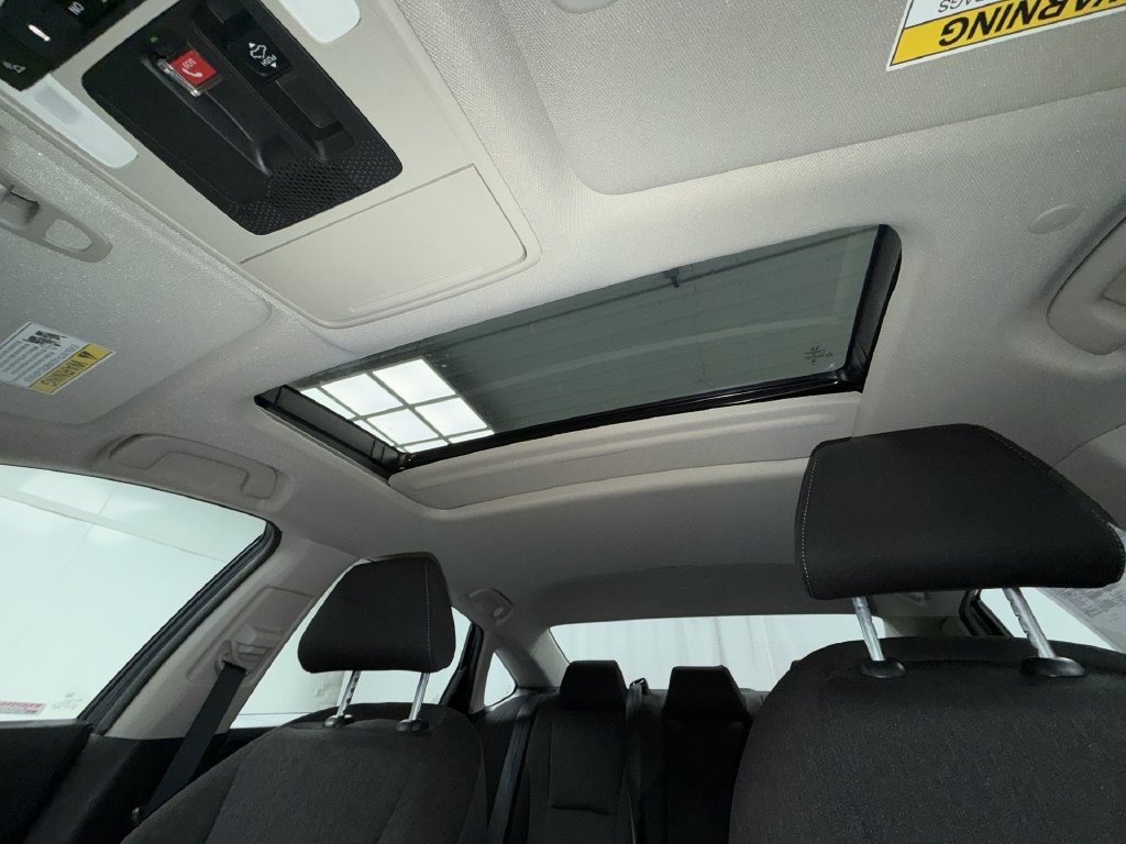 Used 2023 Honda Accord EX image 11