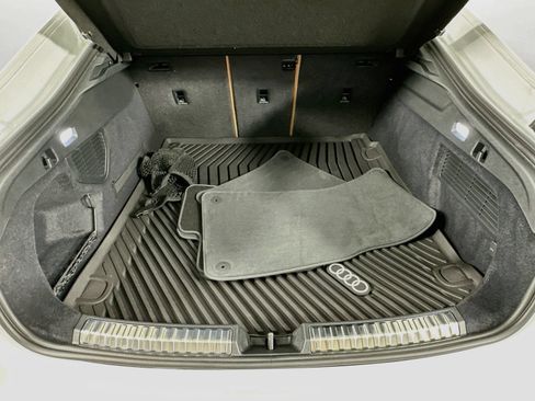 Used 2025 Audi A5 2.0T Premium Plus w/ Premium Plus AWD/4WD image 37