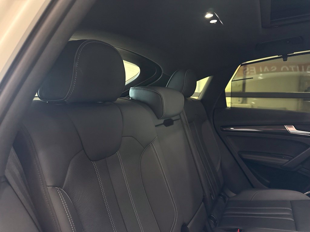 Used 2022 Audi SQ5 Premium Plus w/ Premium Plus Package AWD/4WD image 33