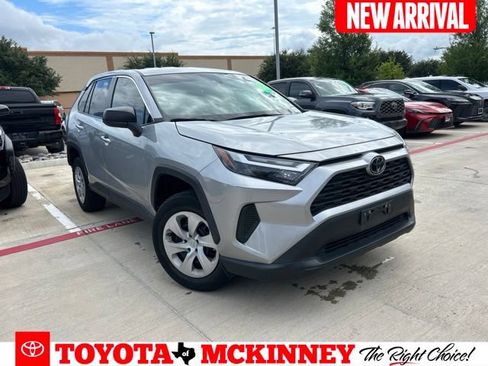 Used 2024 Toyota RAV4 LE FWD image 1
