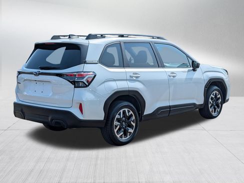 Certified 2025 Subaru Forester Premium AWD/4WD image 7