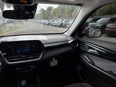 New 2026 Chevrolet TrailBlazer LT w/ Convenience Package image 24