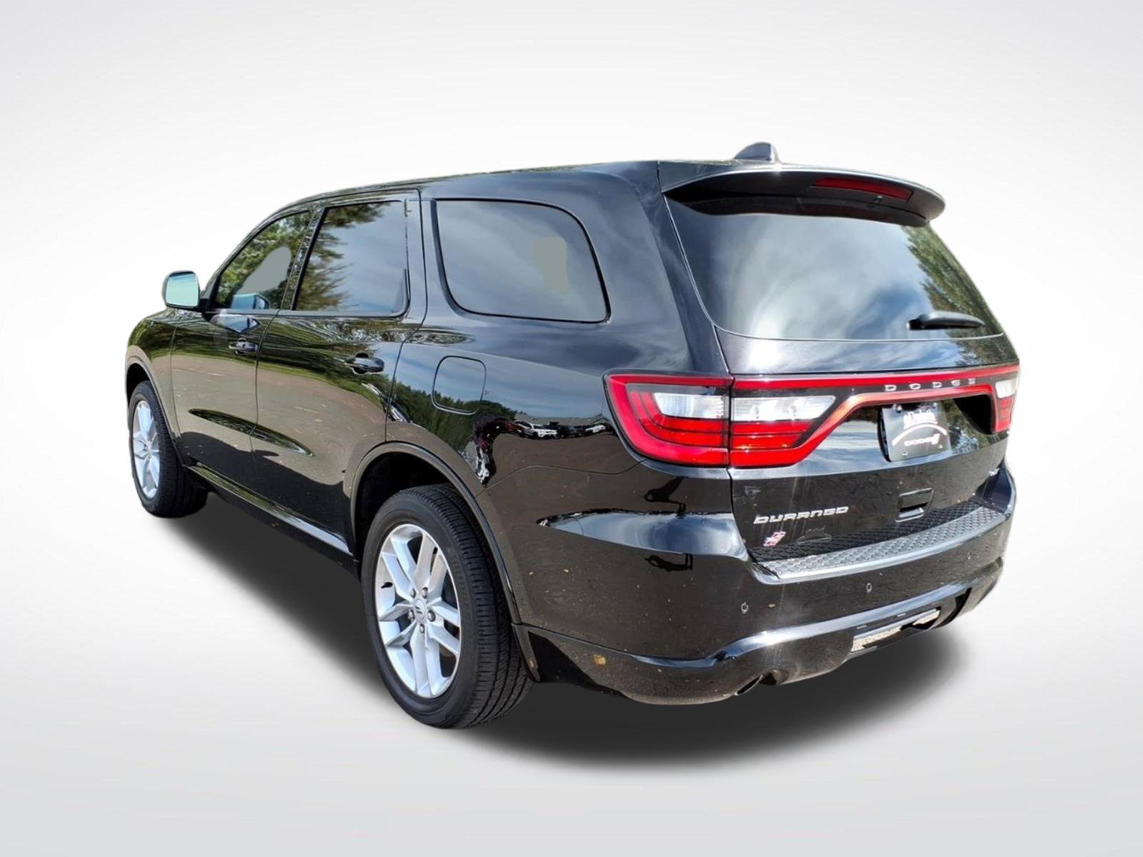 Used 2025 Dodge Durango GT AWD/4WD image 3