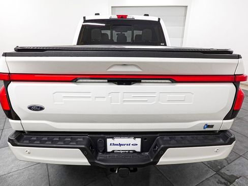 Used 2022 Ford F150 Lightning Platinum image 5