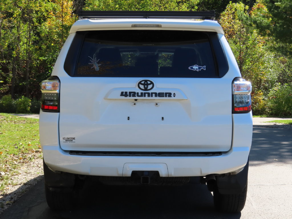 Used 2024 Toyota 4Runner SR5 Premium w/ Moonroof Package AWD/4WD image 5