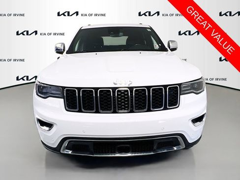 Used 2019 Jeep Grand Cherokee Limited w/ Luxury Group II image 2